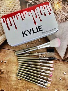 Набор кистей для макияжа KYLIE 12 штук 00014700 фото