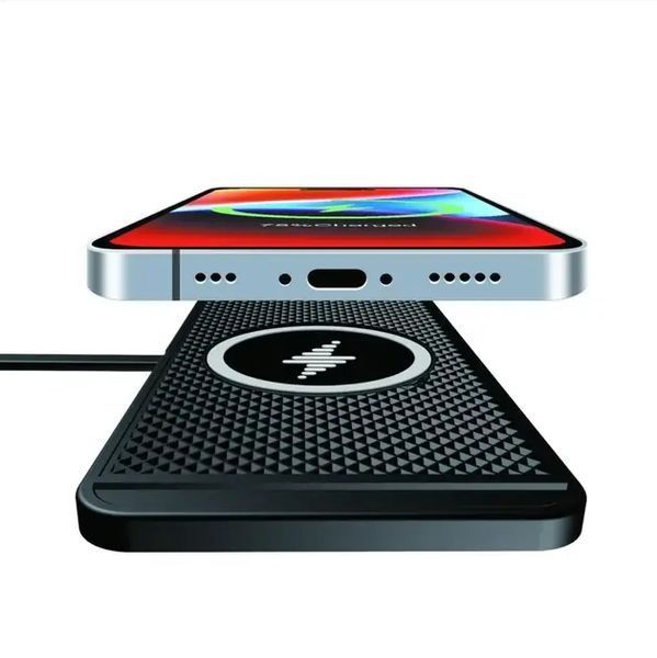 Силиконовый коврик в авто с быстрой беспроводной зарядкой Car Wireless Pad C1 15W 00016926 фото