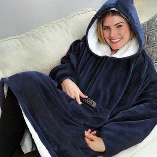 Плед толстовка с капюшоном и рукавами Huggle Hoodie оверсайз. Цвет: синий 00016278 фото