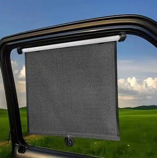 Солнцезащитная шторка на колесиках для автомобиля 40*60 cm 00016978 фото