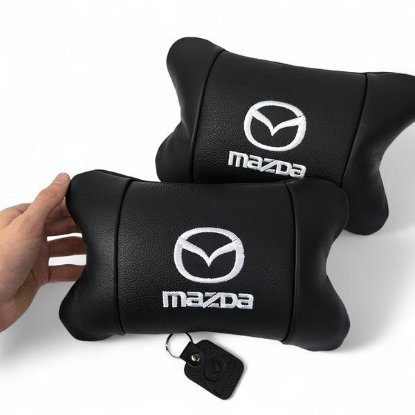 Набор кожаных подушек Mazda с вышивкой логотипа + подарок &ndash; кожаный брелок 00017034 фото