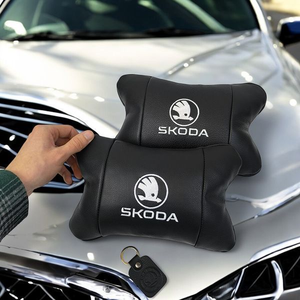 Автомобільні подушки 2 шт на підголівник Skoda / Шкода, з натуральної шкіри, стильний аксесуар для вашого авто 00016806 фото
