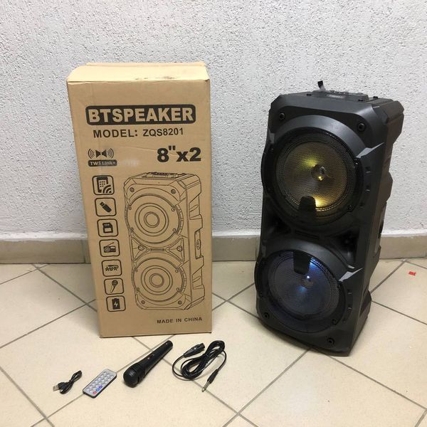 Колонка ZQS-8201 Бездротова переносна акустична Bluetooth з підсвічуванням мікрофоном AUX пульт Д/У 00017463 фото