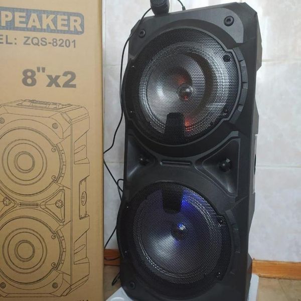 Колонка ZQS-8201 Бездротова переносна акустична Bluetooth з підсвічуванням мікрофоном AUX пульт Д/У 00017463 фото