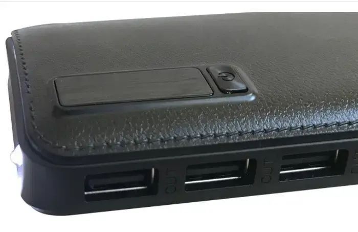 Портативное зарядное 20000 mahc экраном 3 USB + фонарик,павер банк, Power Bank 00017909 фото