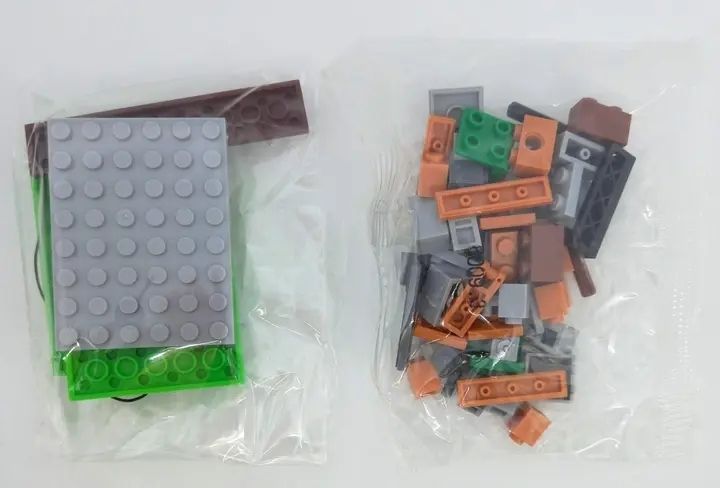 Конструктор LEGO Minecraft Небесная башня 00016441 фото