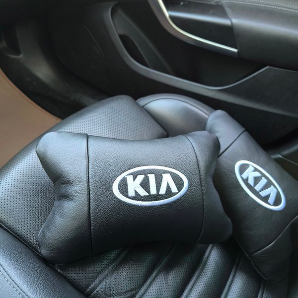 Автодушки 2 шт на подголовник Kia/Киа, натуральная кожа, черные, Подголовник для авто с комфортом 00017028 фото