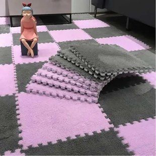 Килимок-пазл з плюшевим покриттям 10 пазлів 30х30х1.5 см сіро-фіолетовий 00016185 фото