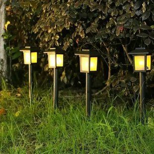 Садовий ліхтар на сонячній батареї Квадрат LED 26 см 6 WW Білий теплий 00023729 фото