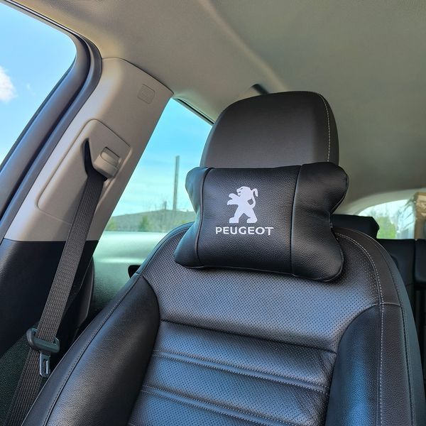 Набір подушок Peugeot із шкіри + брелок у подарунок, Автоподушки з вишивкою 00016879 фото