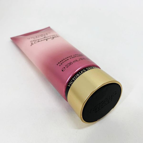 Лосьон для тела Victoria's Secret Strawberries Champagne 236 мл Original 00012494 фото