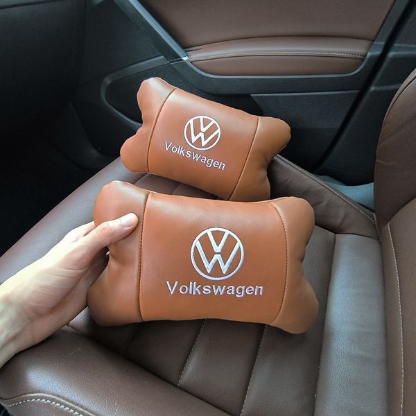 Набор подушек 2шт для автомобиля Volkswagen из натуральной коричневой кожи. Подушки на подголовник 00016772 фото