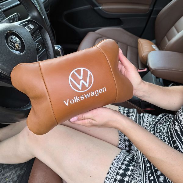 Набор подушек 2шт для автомобиля Volkswagen из натуральной коричневой кожи. Подушки на подголовник 00016772 фото