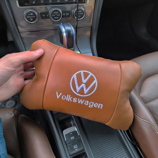 Набор подушек 2шт для автомобиля Volkswagen из натуральной коричневой кожи. Подушки на подголовник 00016772 фото