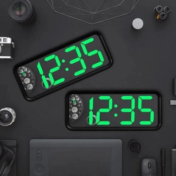 Годинник настільний DT-6508 з будильником та USB зарядкою із зеленим підсвічуванням, лід годинник настільний 00012621 фото