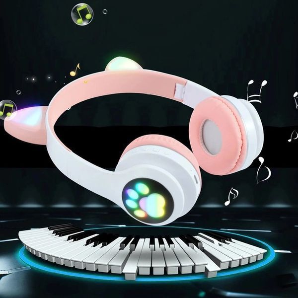 Беспроводные наушники с кошачьими ушками и RGB подсветкой Cat VZV 23M. Цвет: розовый 00023876 фото
