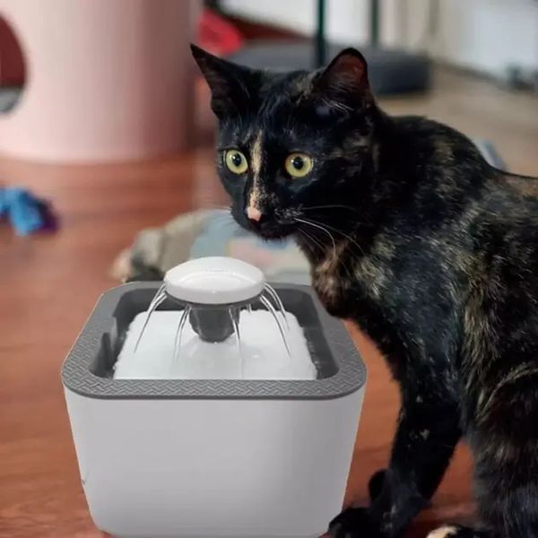 Поїлка для тварин Pet Water FOUNTAIN Автоматична напувалка - фонтан 00021913 фото