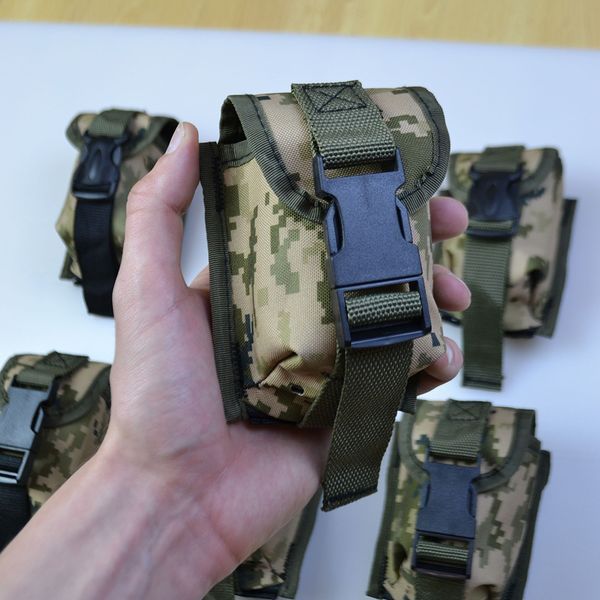 Качественный Подсумок под гранату из кордуры пиксель MOLLE для гранаты тактический 00018285 фото