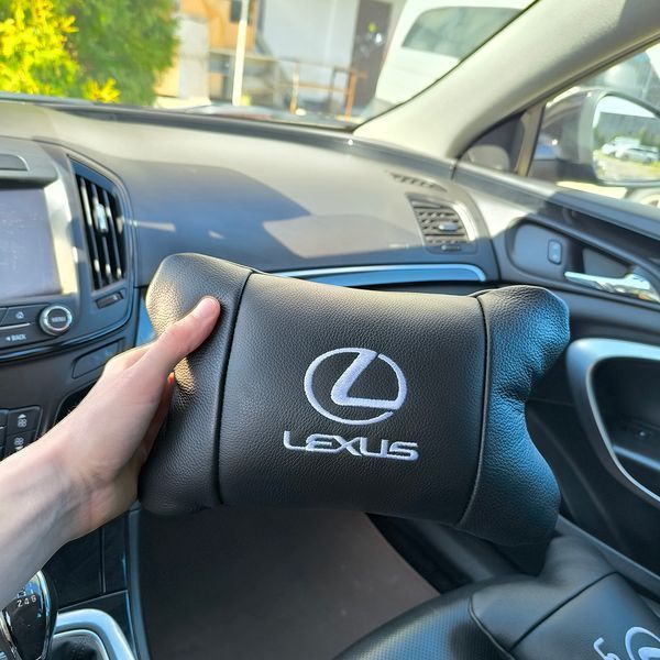 Набор автоподушек Lexus кожа Италия+ подарок, Автоподушки Лексус с вышивкой 00017070 фото