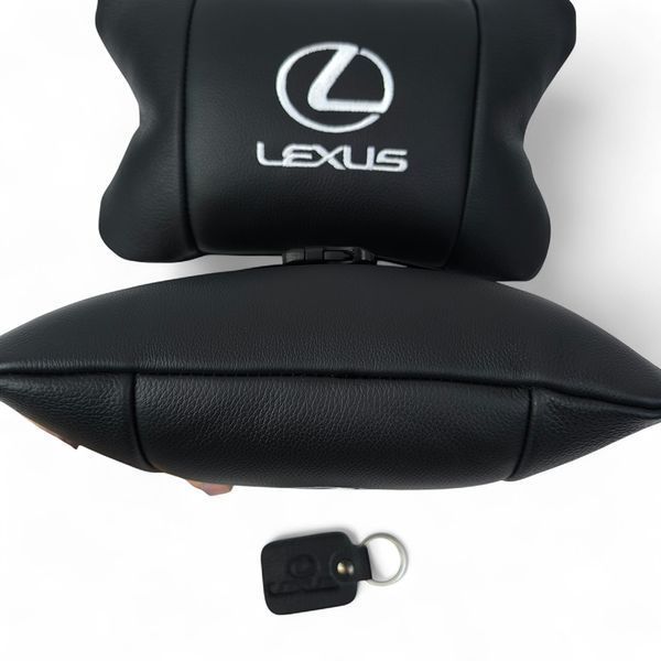 Набор автоподушек Lexus кожа Италия+ подарок, Автоподушки Лексус с вышивкой 00017070 фото