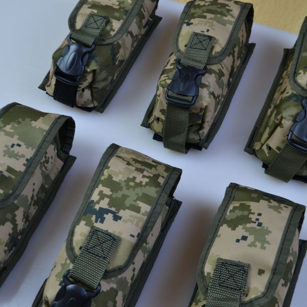 Подсумок на 2 магазина двойной из кордуры пиксель MOLLE тактический 00018286 фото