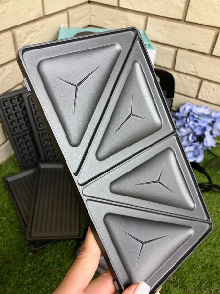 Вафельниця-сендвічниця 4в1 Domotec SI-234B 00020912 фото