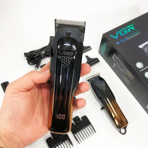 Комплект VGR 2 в 1 V-646 акумуляторна машинка для стрижки та триммер 00014800 фото