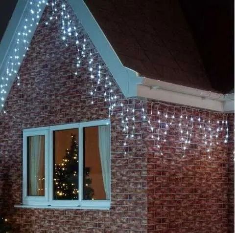 Новорічна святкова гірлянда бахрома 120 Led прозорий провід 3х0.5 м 00024706 фото
