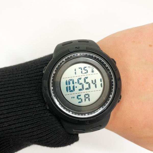 Годинник наручний чоловічий SKMEI 1681BKWT BLACK-WHITE, годинник спортивний. Колір: чорний з білим циферблатом 00022053 фото