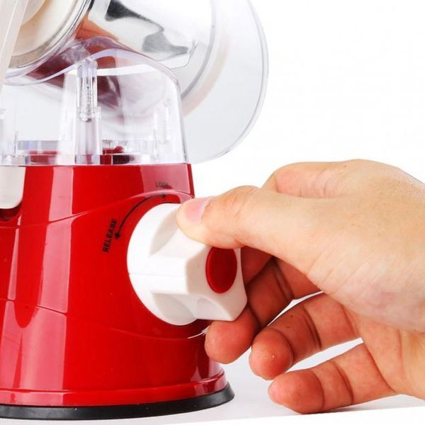 Овощерезка мультислайсер Tabletop Drum Grater Kitchen Master Терка для овощей и фруктов 3 насадки. Цвет: красный 00020135 фото