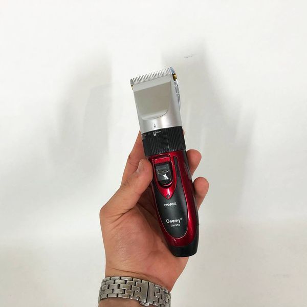 Профессиональная машинка для стрижки волос GEMEI GM-550 с двумя аккумуляторами, Бритва триммер для бороды 00014313 фото