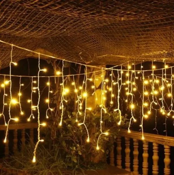 Холодный белый новогодняя праздничная гирлянда бахрома 120 led прозрачный провод 3х0.5 м 00024714 фото