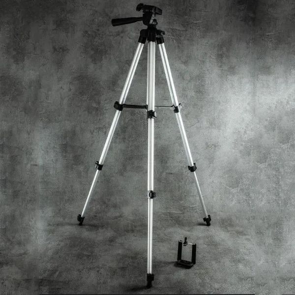 Штатив для телефона и фотоаппарата Tripod 3110 PRO портативный трипод 0,35-1.02м высота. Цвет: серебряный 00012537 фото