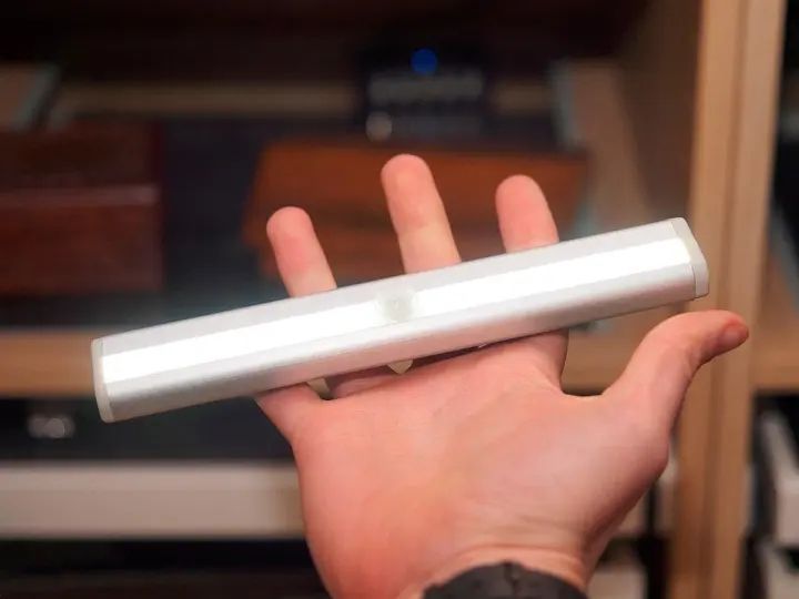Беспроводная электронная универсальная, с датчиком движения Cabinet light Подсветка 30 см 00023681 фото