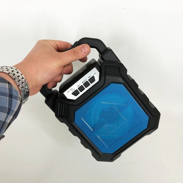 Беспроводная портативная Bluetooth колонка YF-668BT. Цвет: синий 00017797 фото