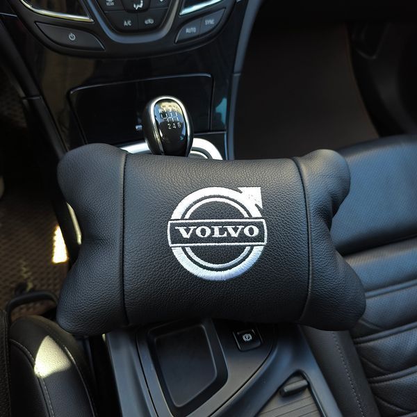 Набор кожаных подушек Volvo + брелок в подарок, Автоподушки Volvo с вышивкой 00017045 фото