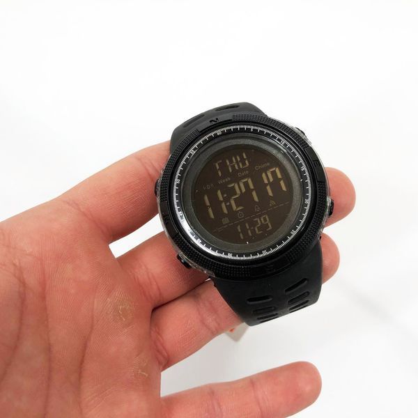 Часы наручные мужские SKMEI 2070BK BLACK, водостойкие тактические часы. Цвет: черный 00022425 фото