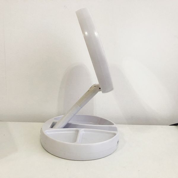 Складное зеркало для макияжа с Led подсветкой круглое увеличительное 10x My Fold Away Mirror. Цвет: белый 00015486 фото