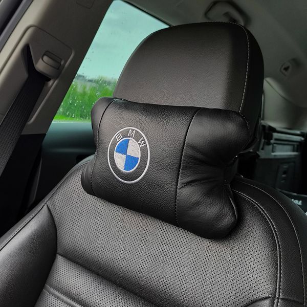 Авто подушки 2 шт &mdash; набор BMW из натуральной кожи, на подголовник в машину, Автомобильная подушка БМВ 00016728 фото