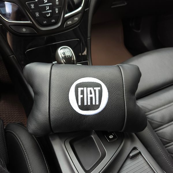 Набір подушок Fiat з натуральної шкіри + вишивка логотипу та шкіряний брелок у подарунок 00016882 фото