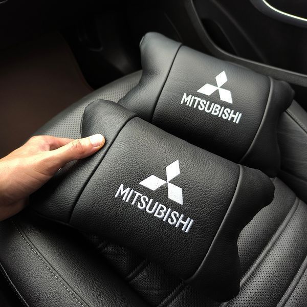 Подушки Mitsubishi з натуральної шкіри, Автоподушки на підголовник + шкіряний брелок з логотипом 00016883 фото