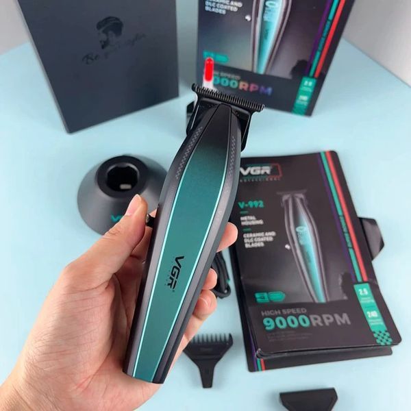 Машинка для стрижки волос с мощным мотором XPRO VGR V-992 GREEN с насадками 1-2-3 мм 00014569 фото