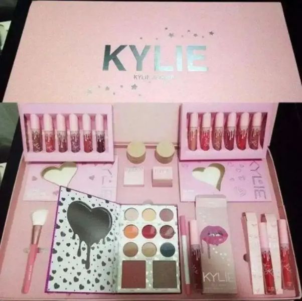 Набор подарочный KYLIE розовый | Подарочный набор декоративной косметики | Косметика Кайли Дженнер 00015612 фото