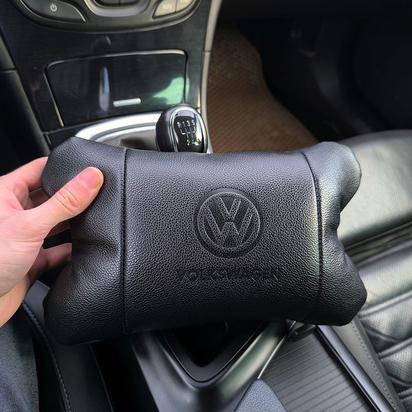 Набір шкіряних подушок 2шт - Volkswagen на підголовник у машину, Автомобільна подушка 00016831 фото